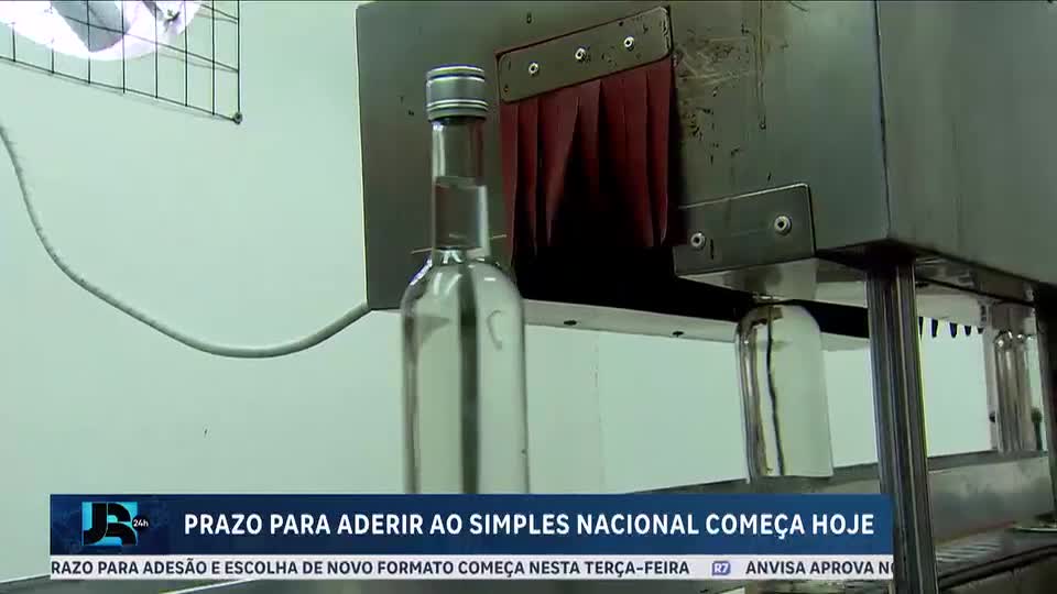 Prazo para micro e pequenas empresas pedirem adesão do Simples Nacional começa nesta terça (1º)