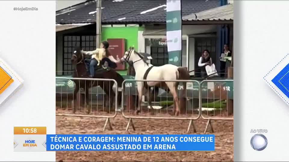 Menina de 12 anos consegue domar cavalo assustado em arena no RS