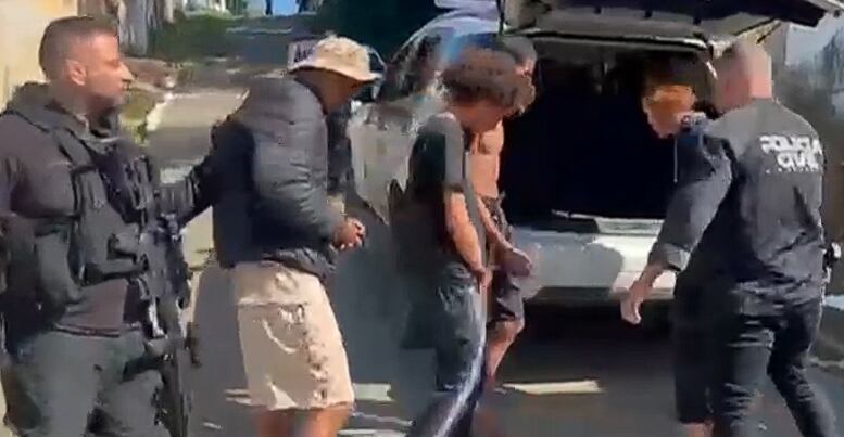 A Polícia Civil prendeu 11 pessoas e apreendeu um adolescente em uma operação contra o CV