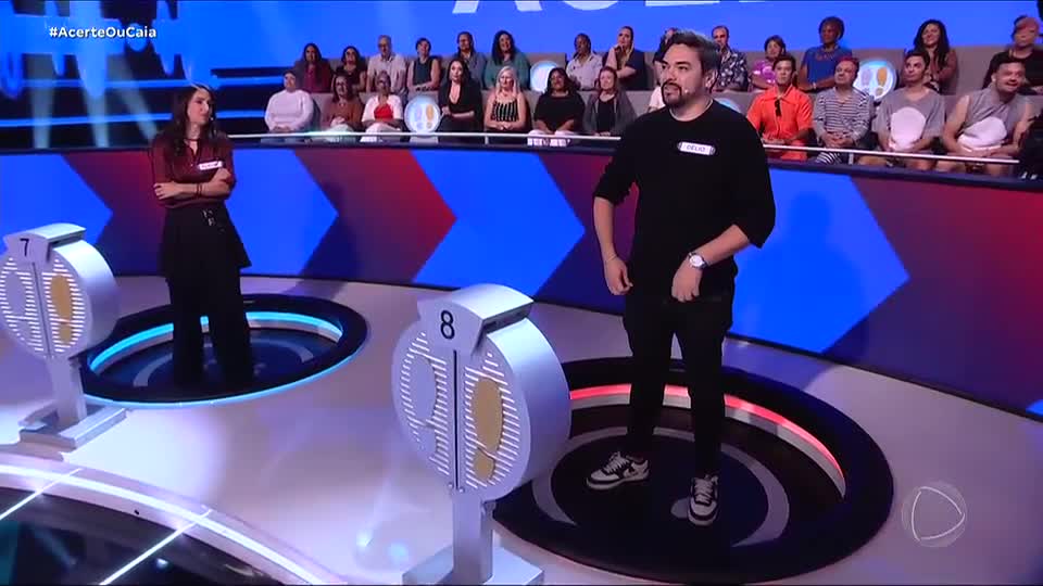 Delio Macnamara erra pergunta sobre viveiro e vai para o buraco: 'Solte logo'