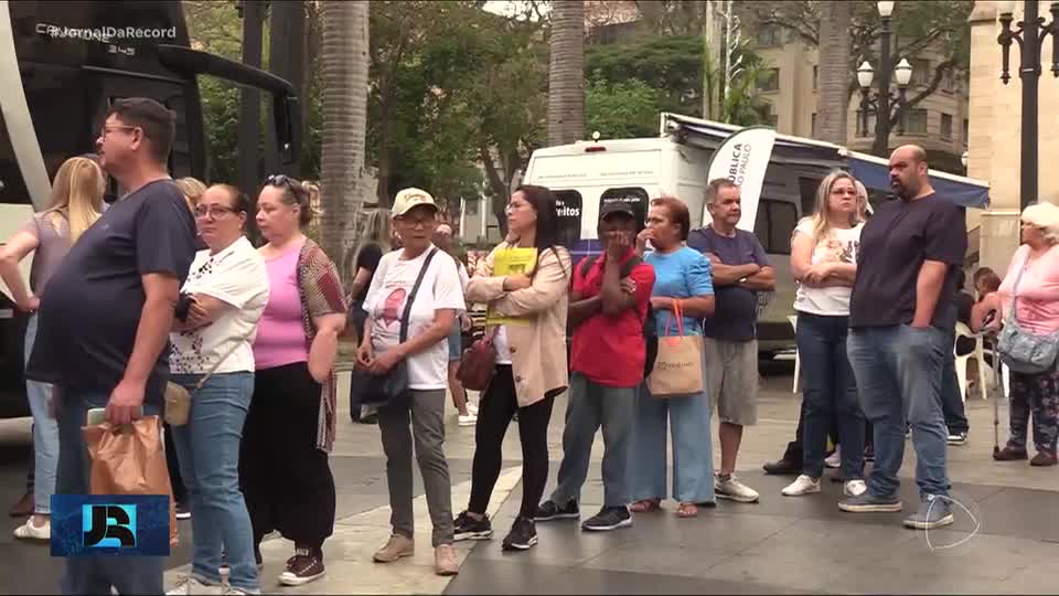 SP mantém banco de perfis genéticos de famílias de desaparecidos e organiza mutirões para colher DNA