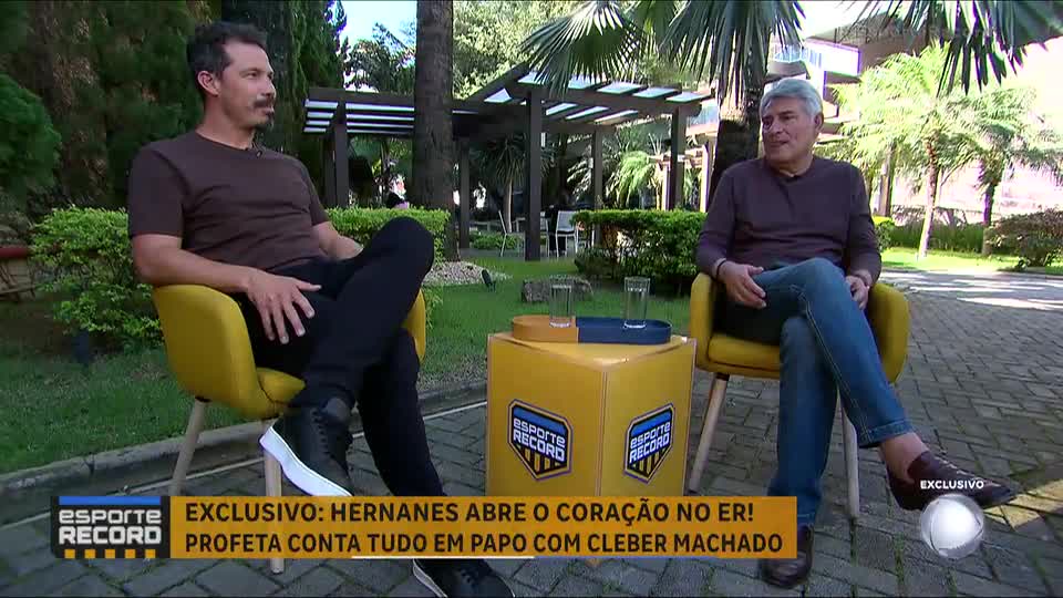 Exclusivo: Hernanes 'profetiza' futuro da seleção e conta segredo da ambidestria