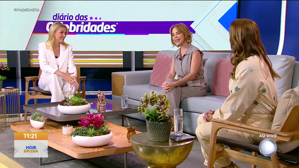 Assista à íntegra do Diário das Celebridades desta segunda-feira (8)