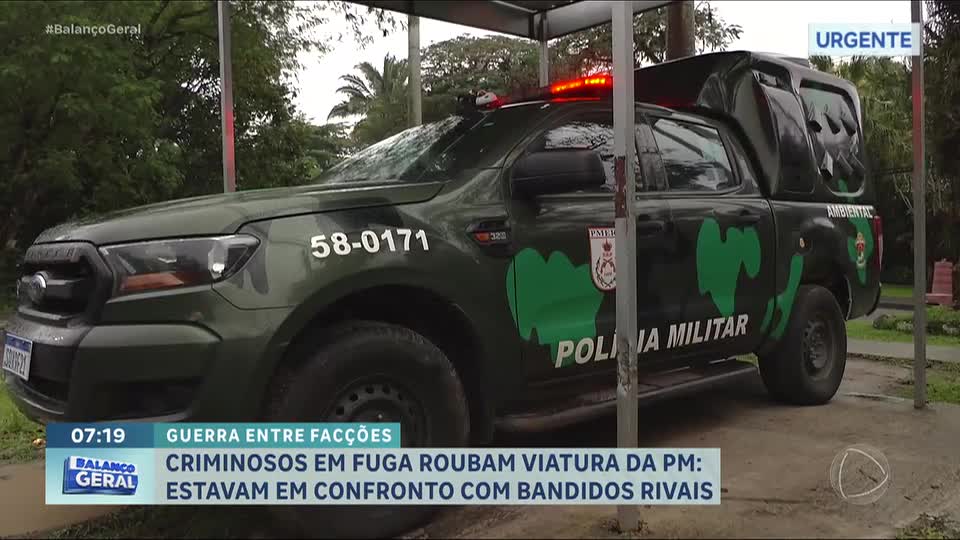 RJ: criminosos furtam viatura da Polícia Militar Ambiental durante tiroteio entre facções rivais