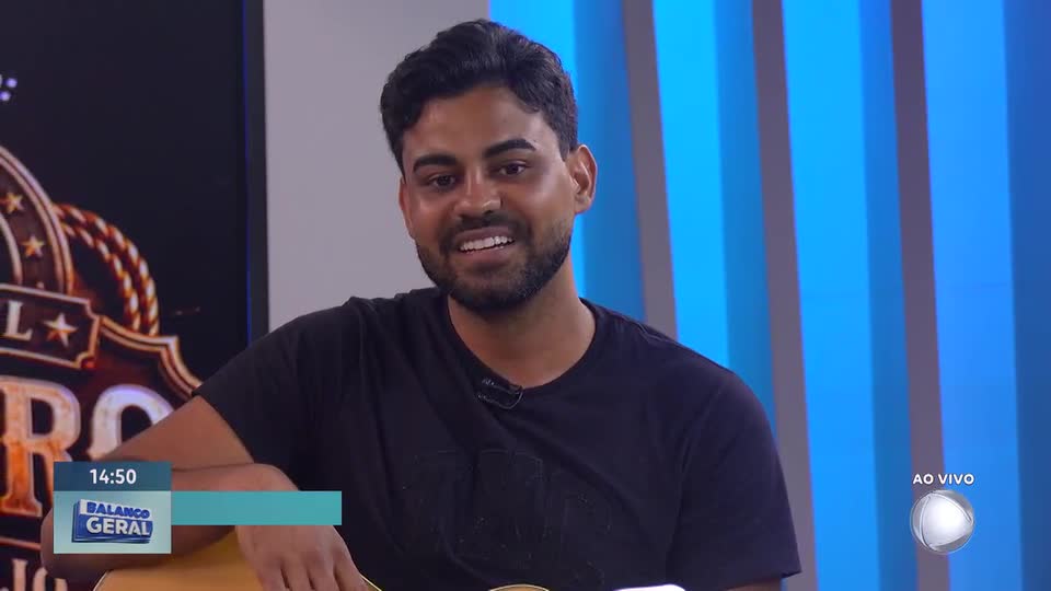 Lucas Alvez é o grande vencedor do Festival Celeiro Sertanejo