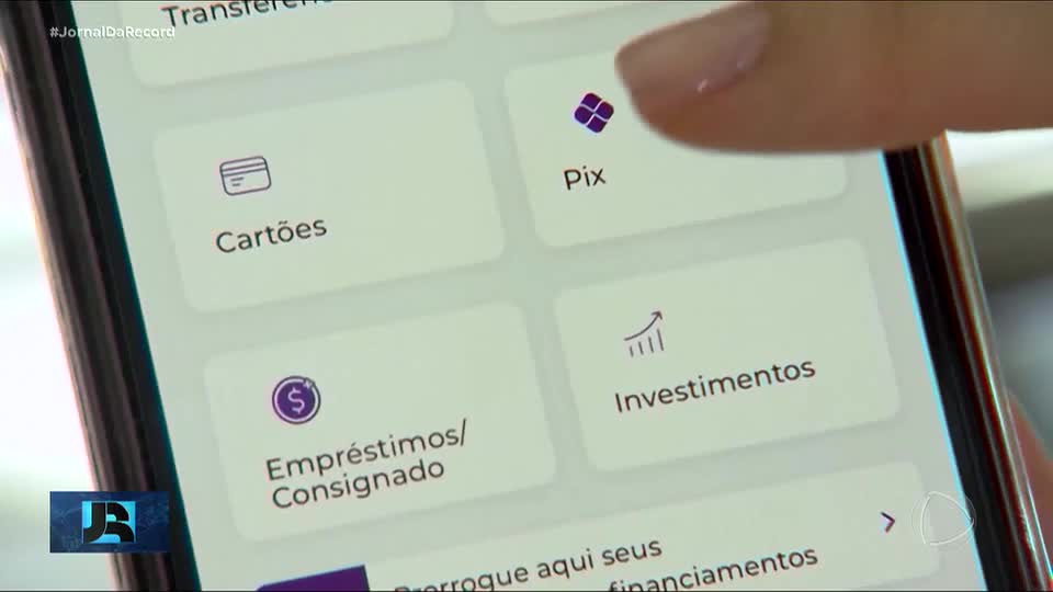 Mulher recebe três ligações de suposta quadrilha que exigiu pagamento para não ter casa invadida