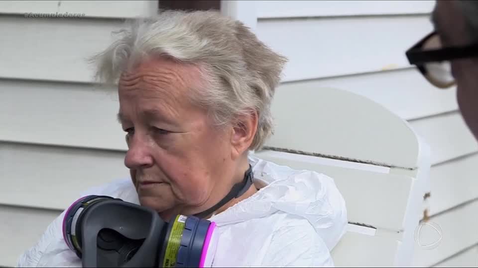 Casa em ruínas, saúde em risco: o drama de Peggy após a perda do marido