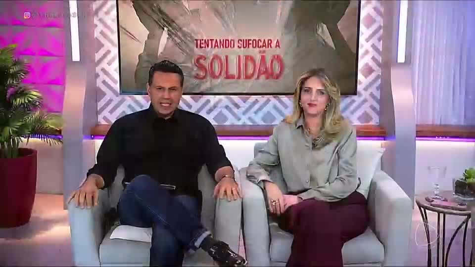 Assista à íntegra do The Love School - Escola do Amor deste sábado (13)