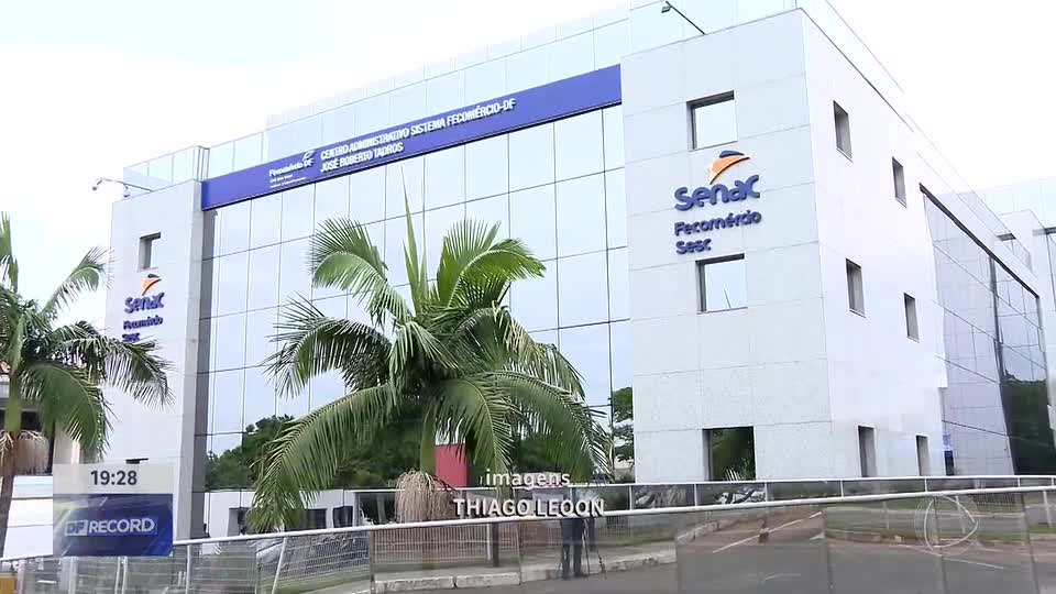 Endividamento no Distrito Federal atinge 73% das famílias, aponta Fecomércio