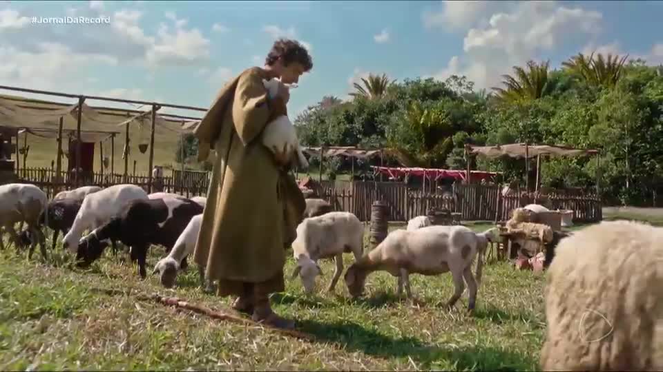 História milenar de uma fé inabalável é tema de A Vida de Jó, minissérie que estreia na segunda (15)