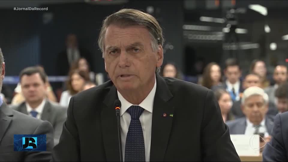 Após condenação, defesa de Bolsonaro e aliados trabalham em recursos para mexer em sentenças