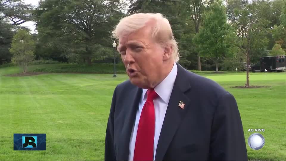 Trump pressiona países da Otan a suspenderem compras de petróleo russo