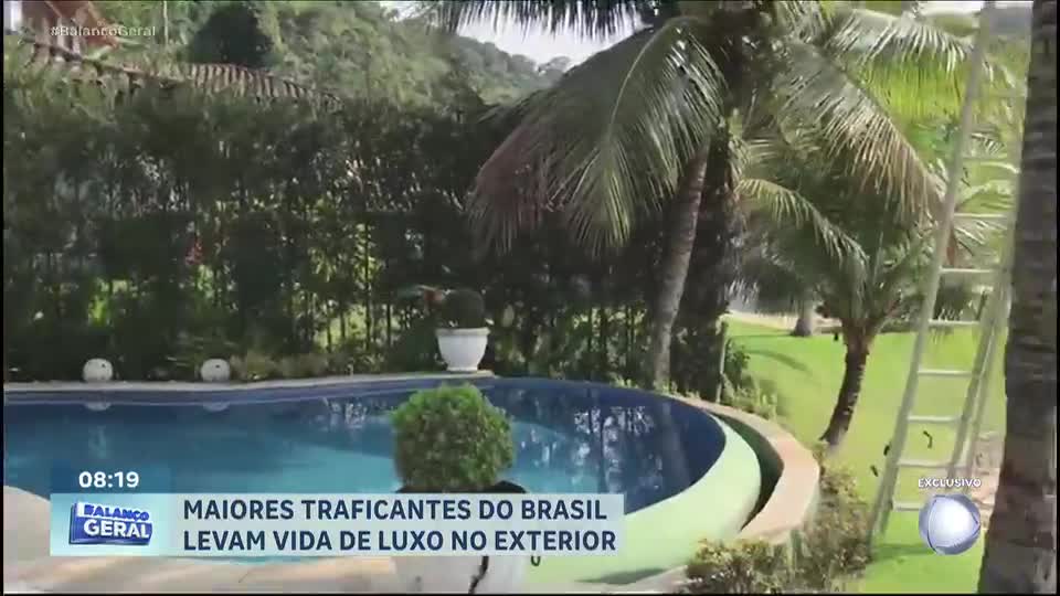 Líderes condenados do PCC vivem em luxo e seguem foragidos na Bolívia