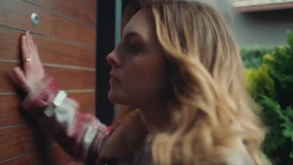 Ali descobre as mentiras do pai | Iludida