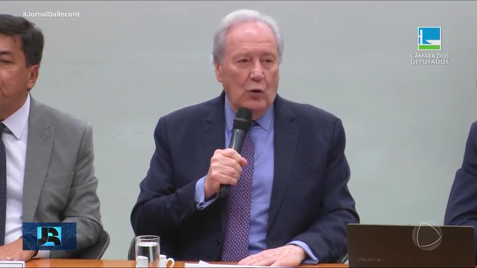 Ministro da Justiça oferece apoio federal para investigação de assassinato de ex-delegado-geral