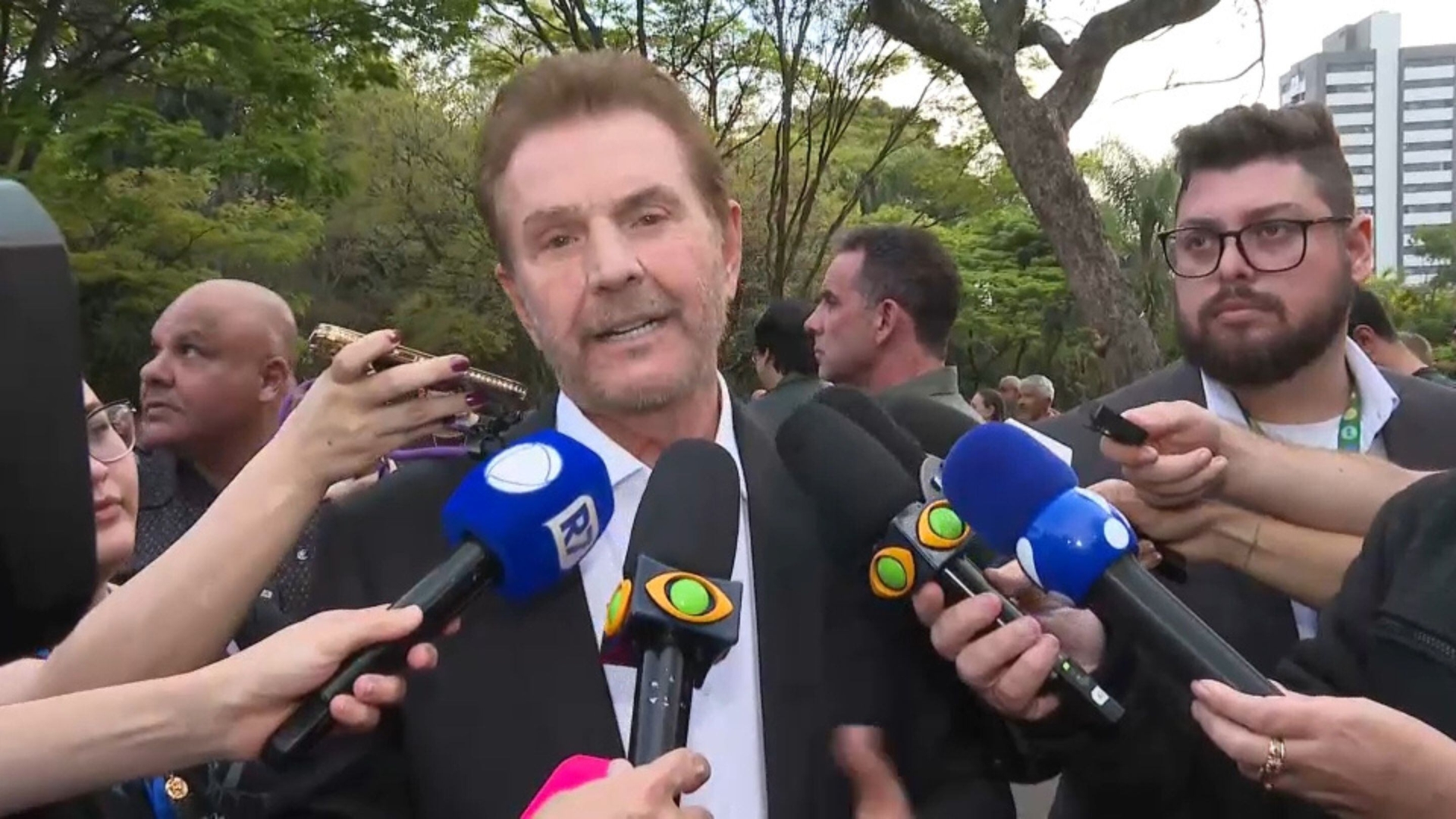 ‘Nunca falou estar com medo’, diz prefeito sobre ex-delegado executado em Praia Grande (SP)