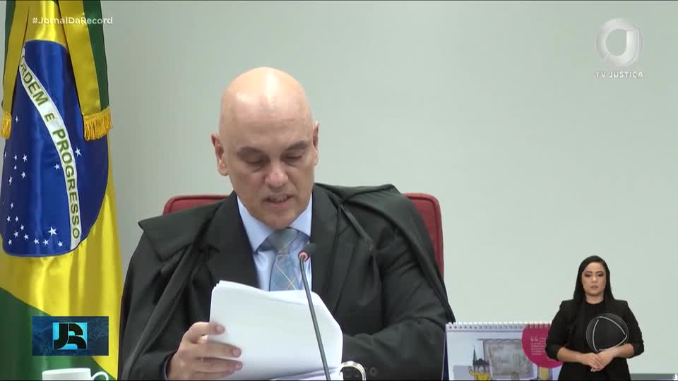 Moraes pede que a polícia penal explique por que Bolsonaro não foi reconduzido à prisão domiciliar