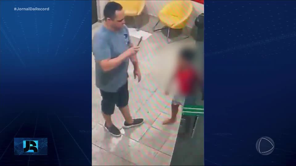 Menino de oito anos é agredido dentro de condomínio onde mora em Manaus (AM)