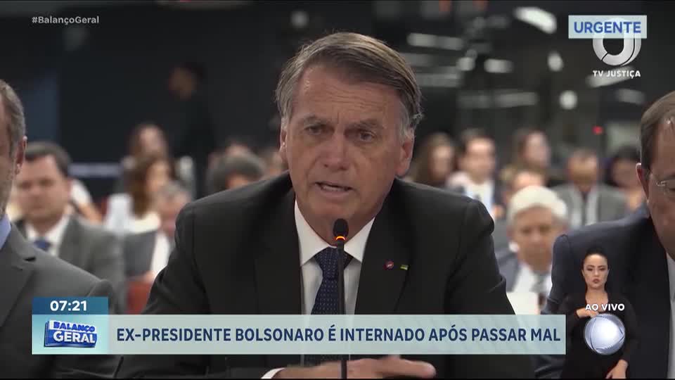 Bolsonaro é internado em hospital de Brasília após passar mal em casa