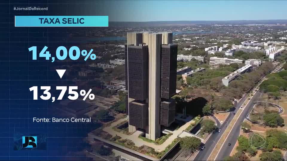 Comitê de Política Monetária do Banco Central reduz taxa de juros para a economia