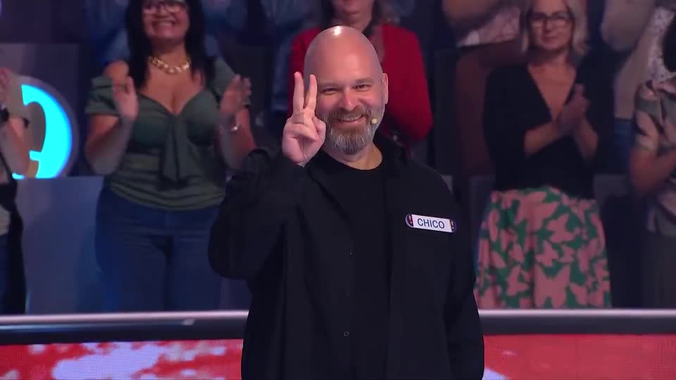 11 famosos disputam prêmio de até R$ 300 mil no Acerte ou Caia deste domingo (21)