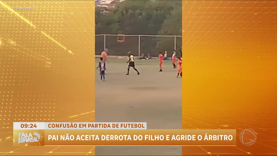 Homem invade campo com canivete e ameaça árbitro durante jogo infantil em GO