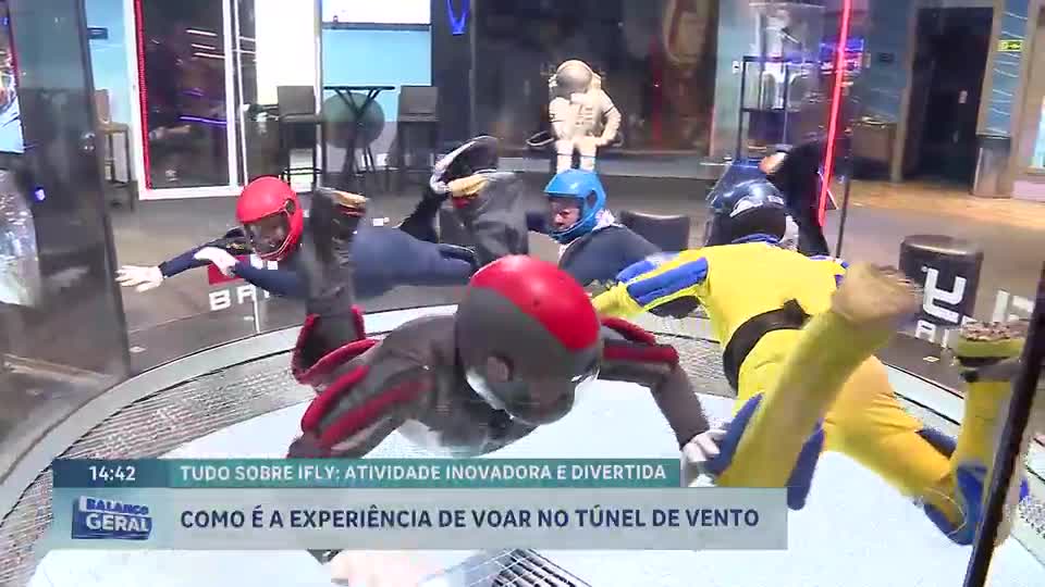 Simulador de paraquedismo proporciona experiência realista de queda livre em Brasília