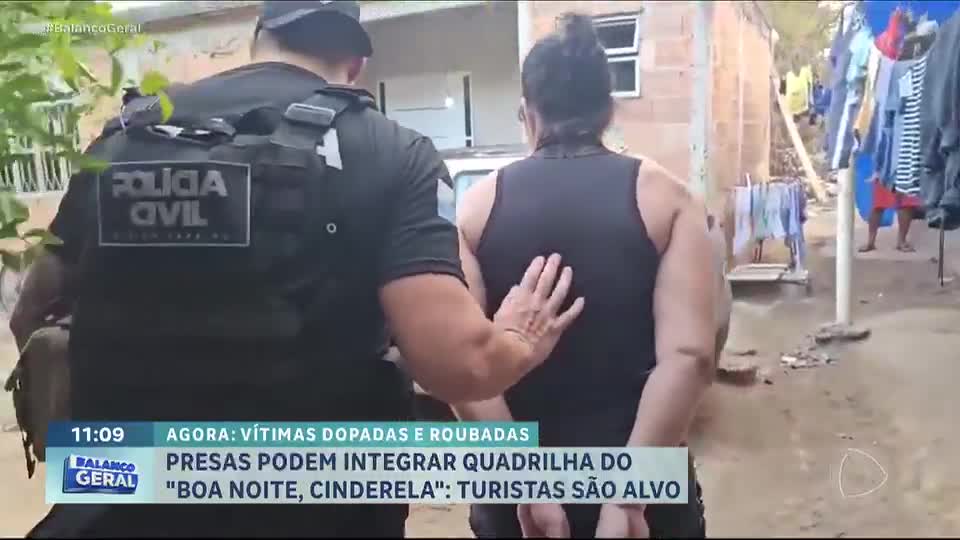 Mulheres são presas suspeitas de seduzir, dopar e roubar homem que estava em bar no Rio de Janeiro