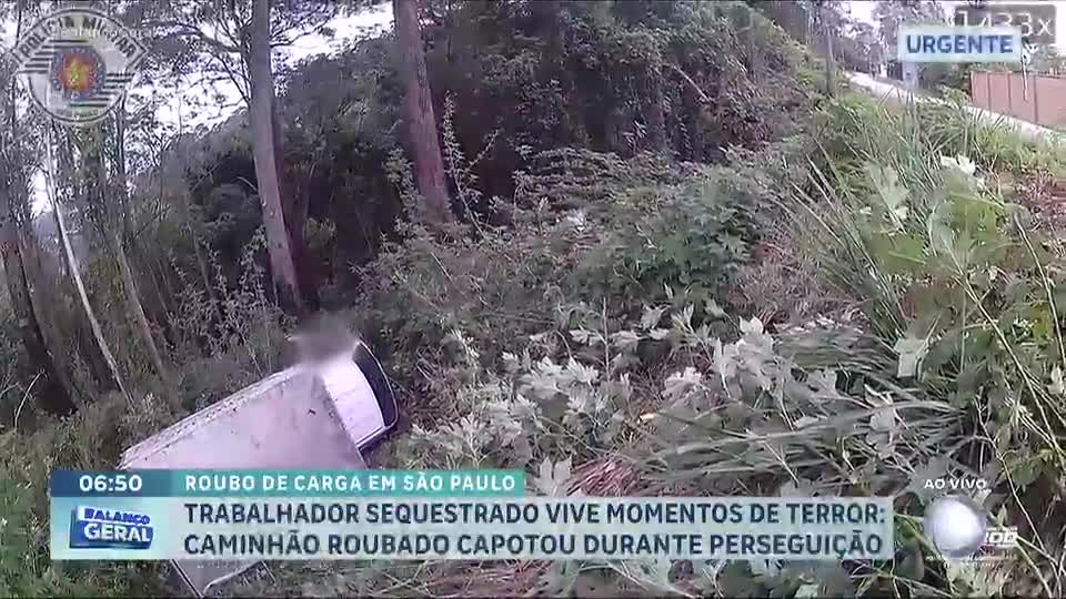 Caminhoneiro é sequestrado e consegue escapar após veículo cair em barranco durante perseguição