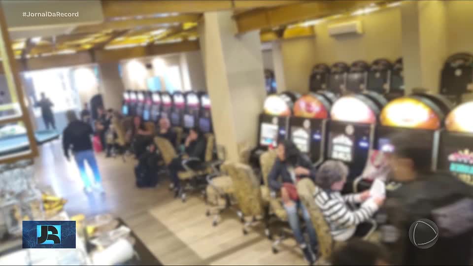 Quatro casas de jogos clandestinas em bairros de alto padrão são fechadas em SP