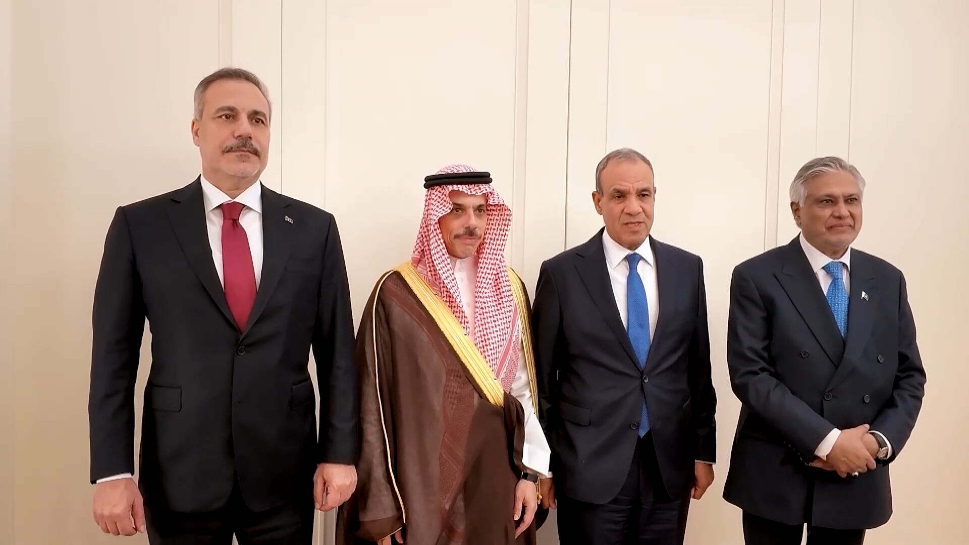 Países defendem o direito de Riade se defender dos houthis