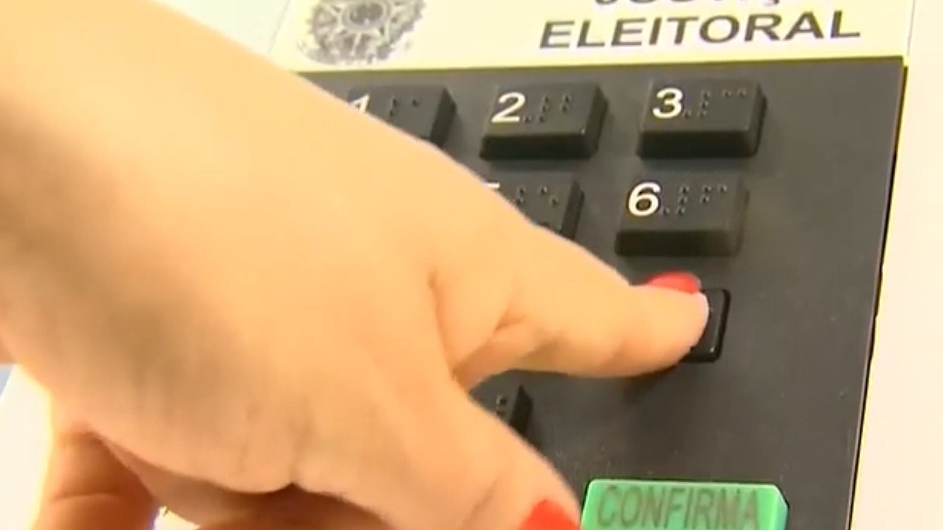 Entenda as etapas de votação e apuração do primeiro turno