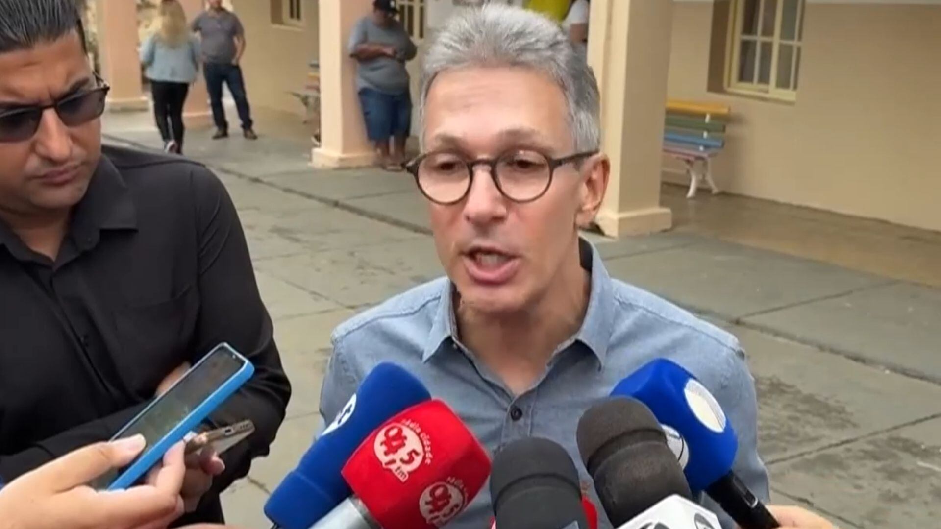 ‘Fui o candidato que mais trabalhou’, diz Zema após votar em MG