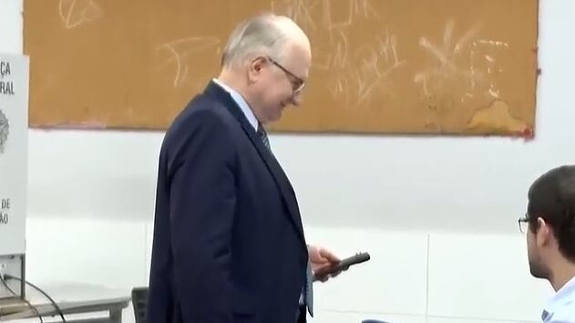 Presidente do STF, Edson Fachin vota em Brasília