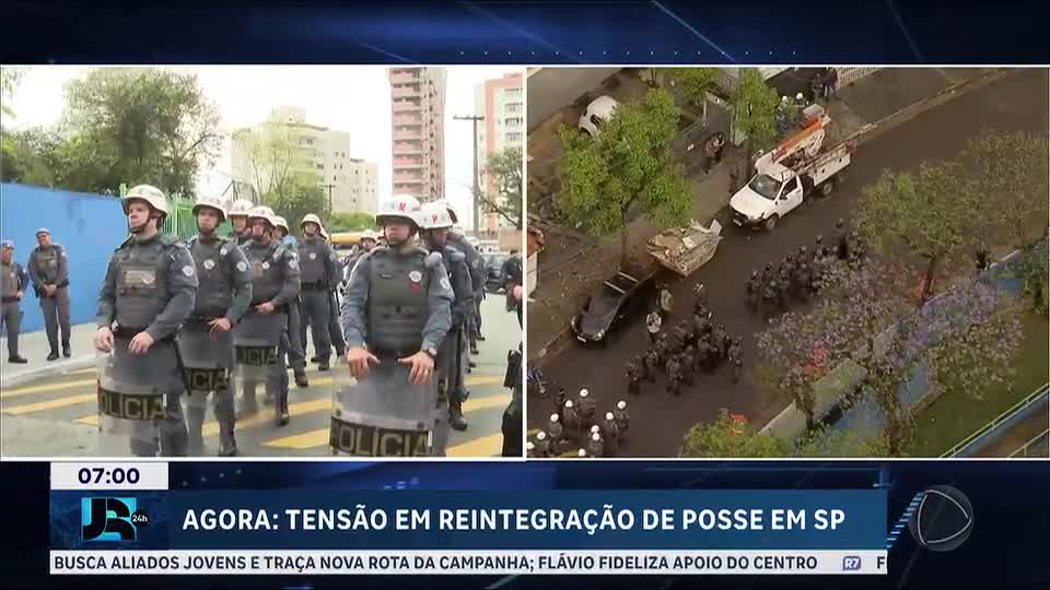 GCM e PM fazem operação em prédio ocupado irregularmente na zona leste de São Paulo