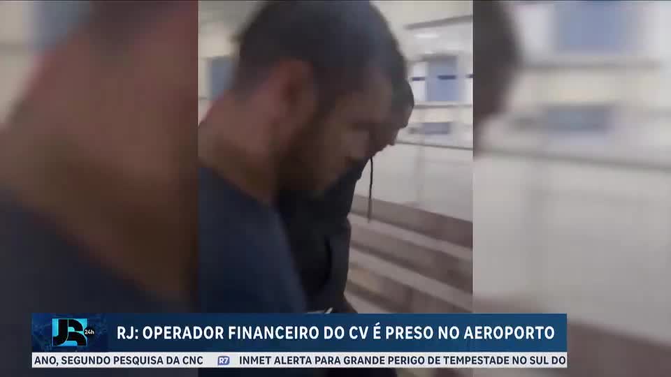 Operador de caixa do Comando Vermelho é preso em aeroporto no Rio