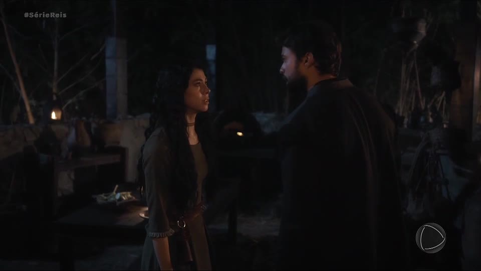 Efá implora para Onri não se casar com Siloé