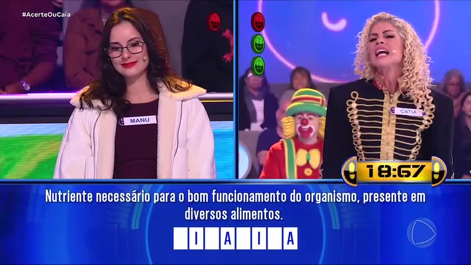 Líder Cátia Paganote perde uma vida, mas derrota Manu e segue no jogo