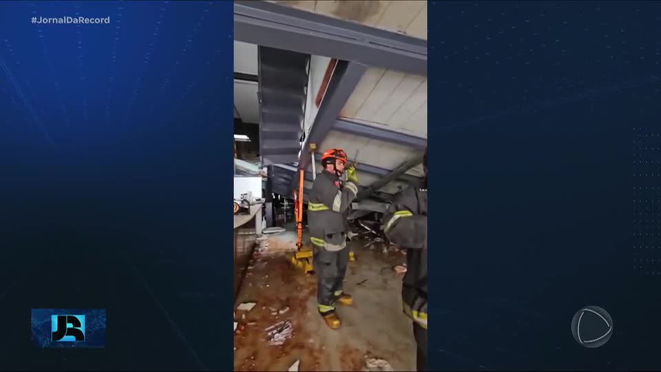Minuto JR: restaurante onde mezanino desabou e matou cliente opera sem licença, diz prefeitura