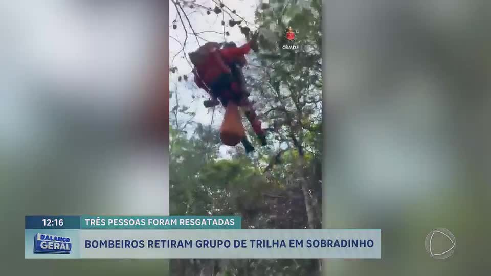 Bombeiros resgatam três pessoas em trilha de Sobradinho (DF)