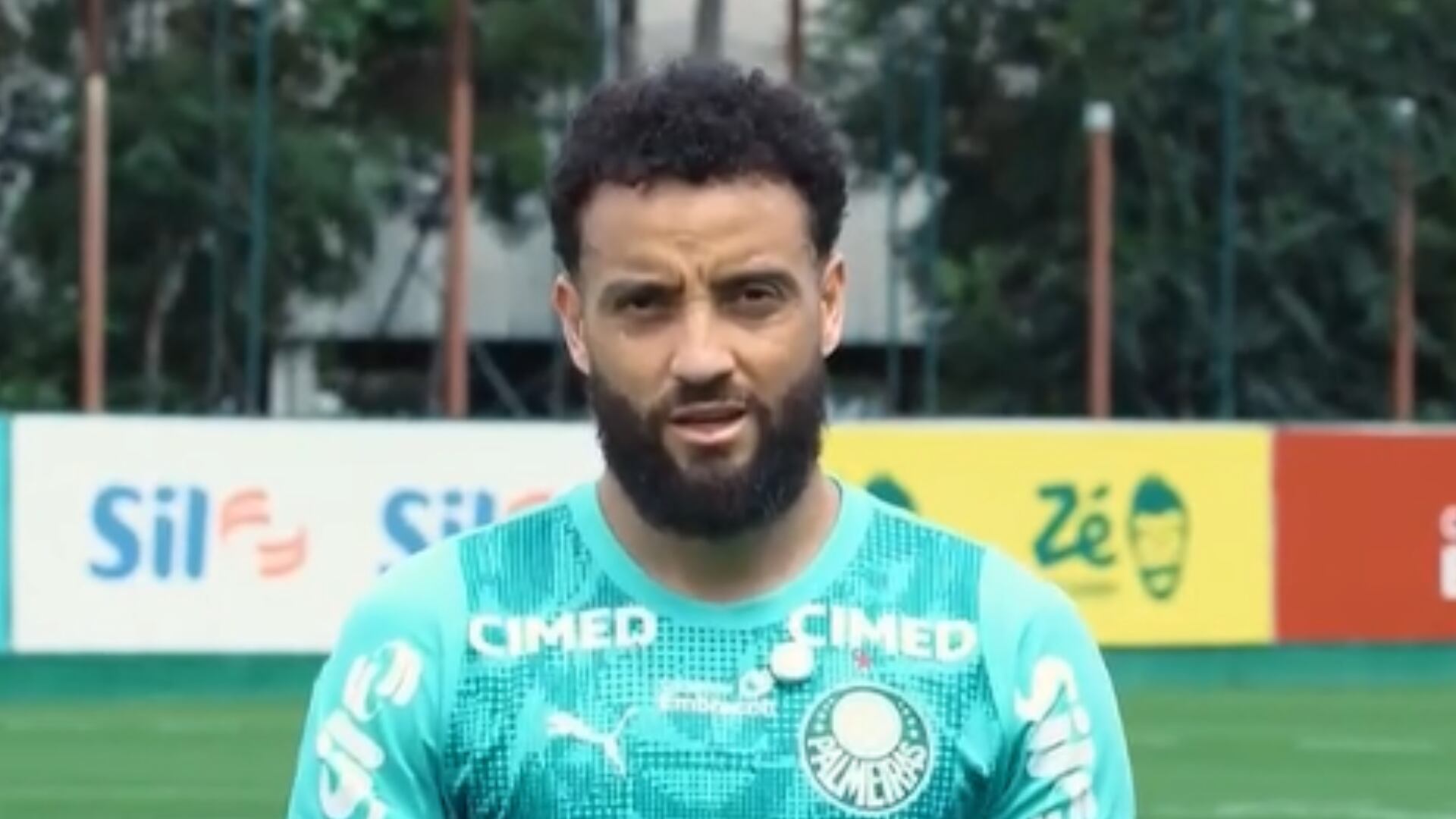 Felipe Anderson celebra vitória do Palmeiras, mas mantém os pés no chão: ‘Nada definido’