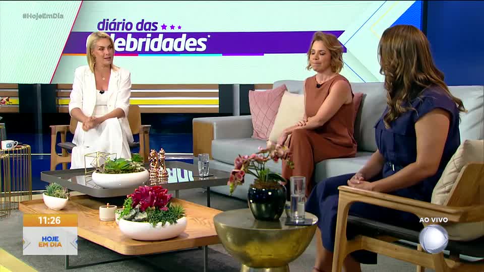 Assista à íntegra do Diário das Celebridades desta quinta-feira (16)