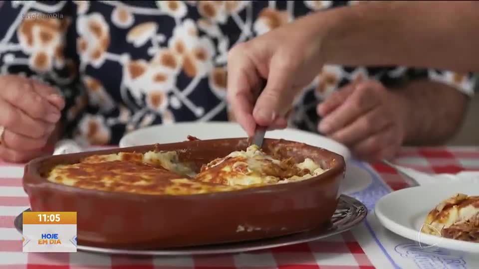 O Segredo da Receita: Conheça bar em São Paulo que tem escondidinho de carne seca como destaque