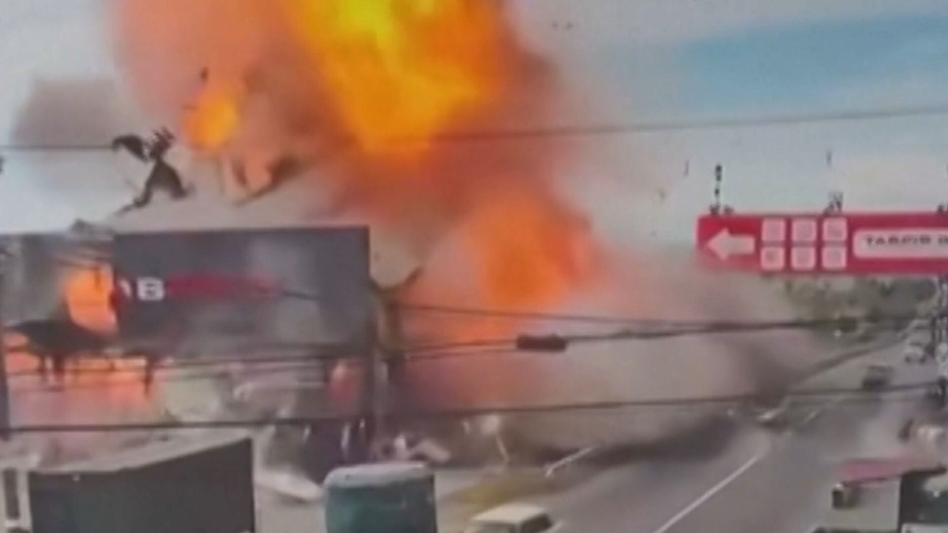 Drone russo causa grande explosão em supermercado na Ucrânia; quatro ficaram feridos
