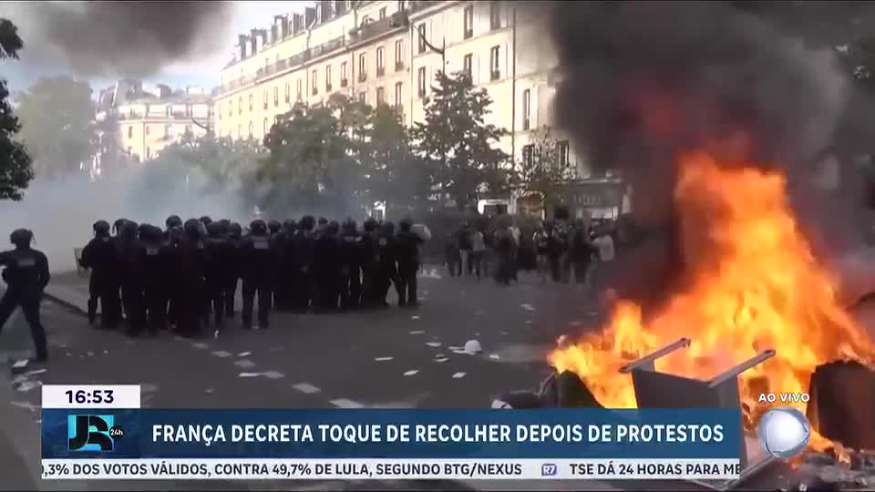 França decreta toque de recolher parcial em várias cidades