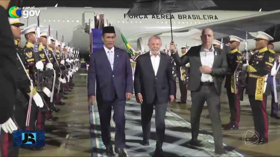 Lula desembarca na Indonésia em viagem para ampliar parcerias econômicas na Ásia