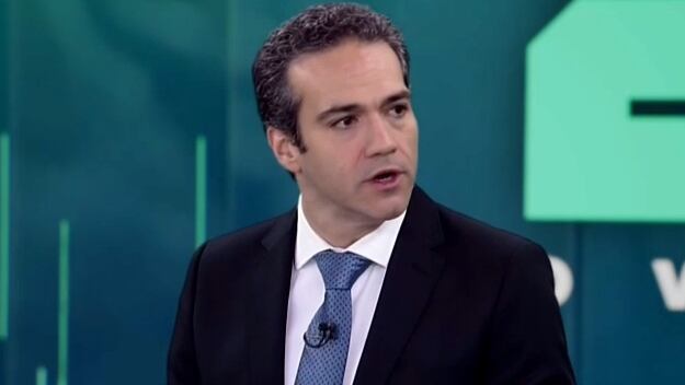 Decisão sobre prorrogação da votação deveria ter vindo às 15h, diz especialista