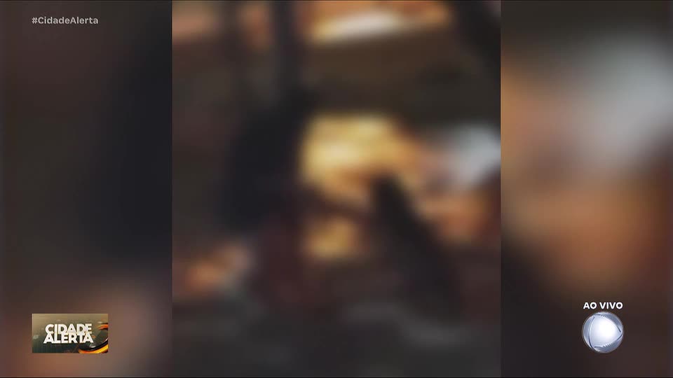 Duas jovens morrem após serem levadas por enxurrada ao sair de baile funk no interior de SP
