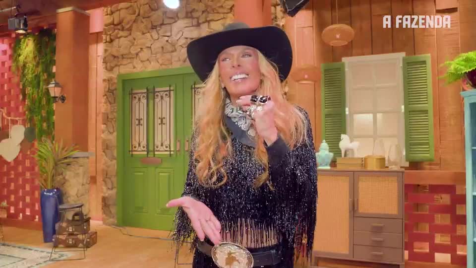 GalisTour: Galisteu relembra momentos marcantes do primeiro mês de A Fazenda 17