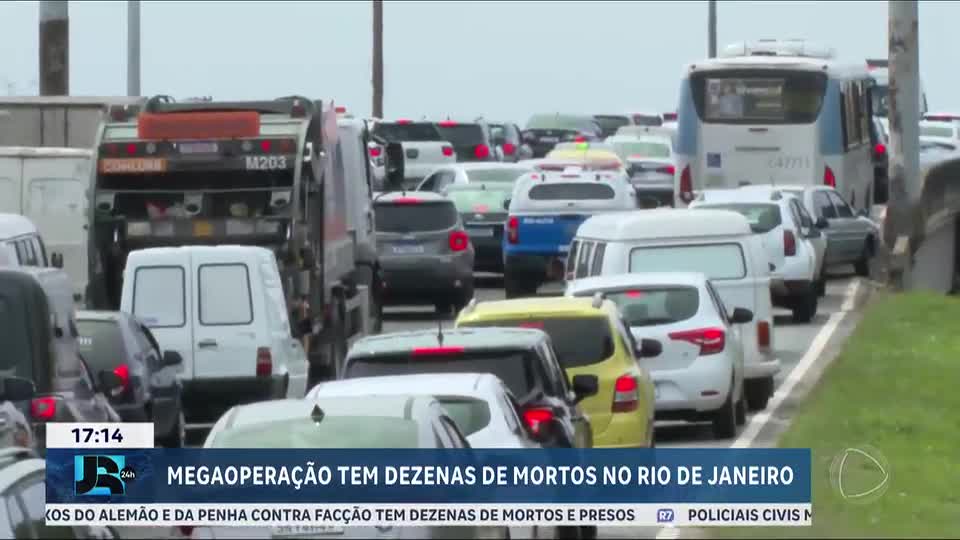 Megaoperação da PM que deixou ao menos 64 mortos no Rio de Janeiro acontece há dez horas
